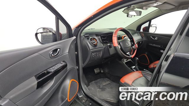 Renault Korea QM3 2014 — photo 10