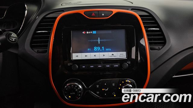 Renault Korea QM3 2014 — photo 13