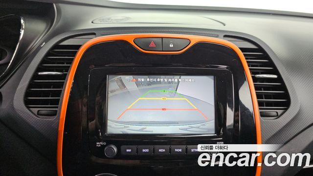Renault Korea QM3 2014 — photo 14
