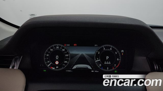 Land Rover Discovery Sport 2020 — photo 11