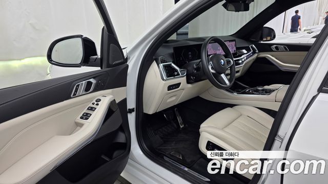 BMW X5 2025 — photo 10