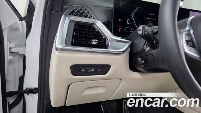 BMW X5 2025 — photo 16