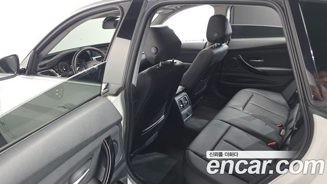 BMW Gran Turismo 2020 — photo 17