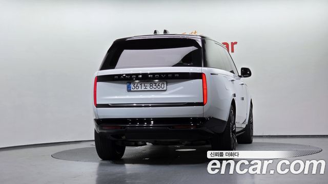 Land Rover Range Rover 2025 — photo 4
