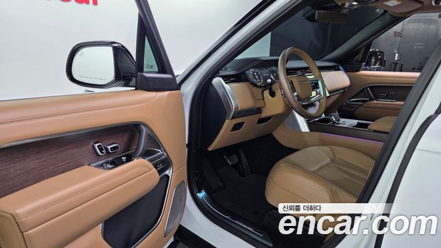 Land Rover Range Rover 2025 — photo 10