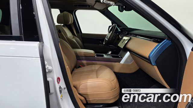 Land Rover Range Rover 2025 — photo 11