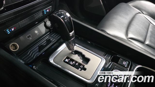 KG Mobility Rexton 2018 — photo 9