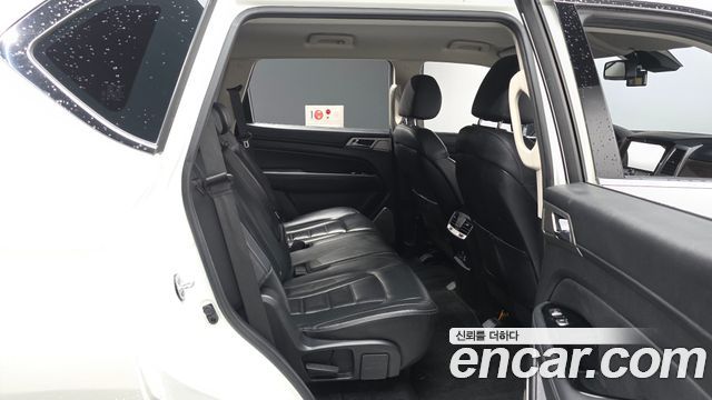 KG Mobility Rexton 2018 — photo 12
