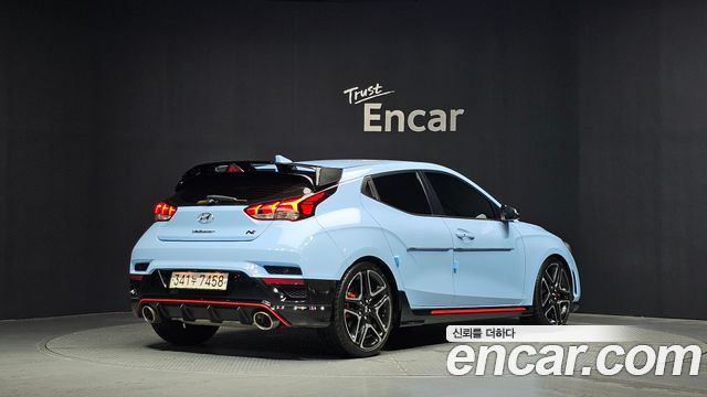 Hyundai Veloster 2021 — photo 2