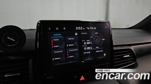 Hyundai Veloster 2021 — photo 23