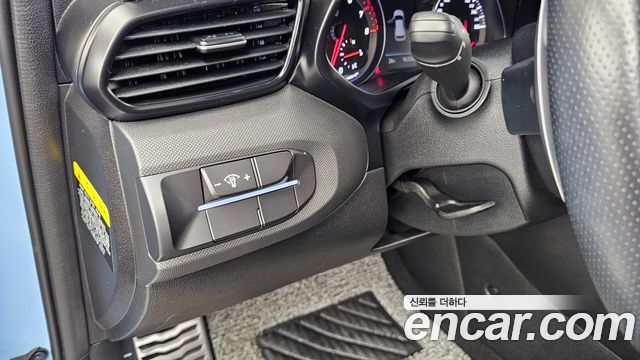 Hyundai Veloster 2021 — photo 25
