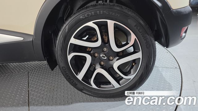 Renault Korea QM3 2016 — photo 5