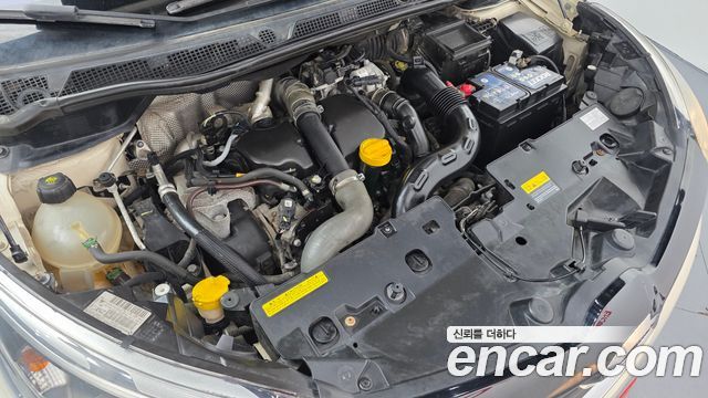 Renault Korea QM3 2016 — photo 6