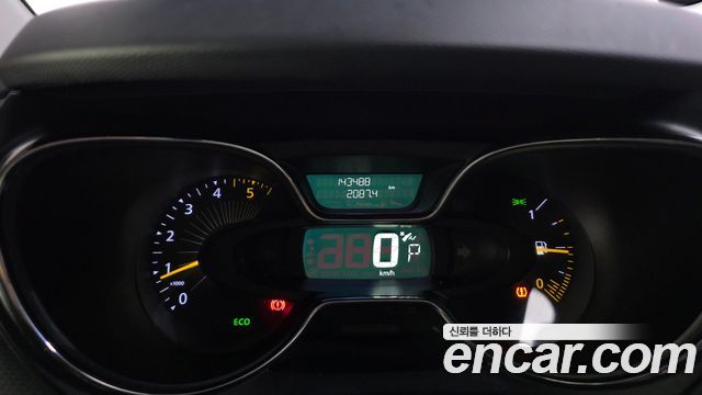 Renault Korea QM3 2016 — photo 8