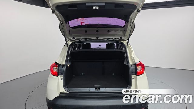 Renault Korea QM3 2016 — photo 20