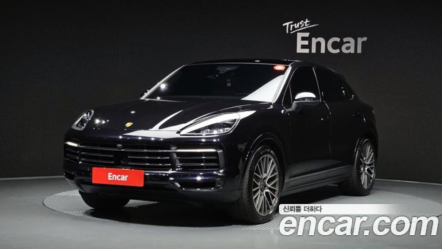 Porsche Cayenne 2022 — photo 1