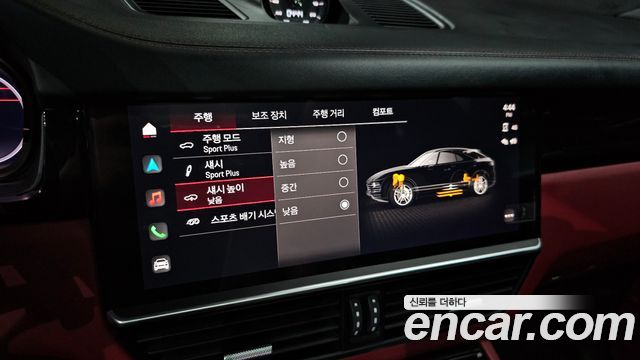 Porsche Cayenne 2022 — photo 22