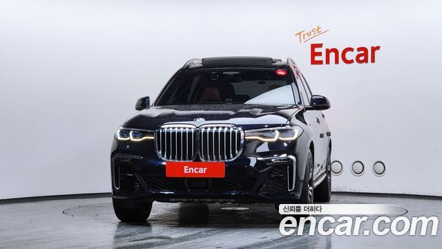 BMW X7 2022 — photo 3