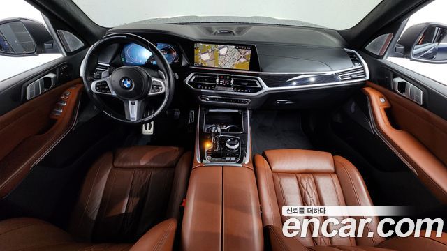 BMW X7 2022 — photo 10