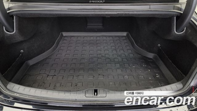 Genesis G80 2022 — photo 26