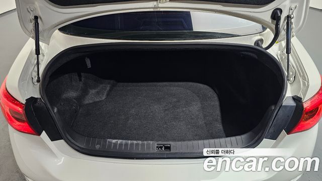 Infiniti Q50 2014 — photo 17