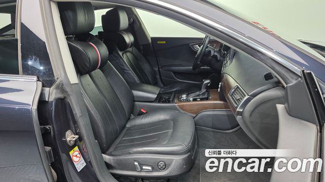 Audi A7 2016 — photo 11