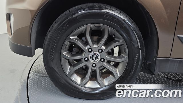 KG Mobility KORANDO 2014 — photo 5