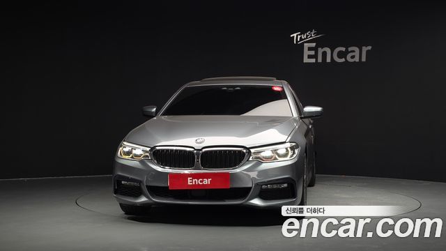 BMW 5-Series 2018 — photo 3