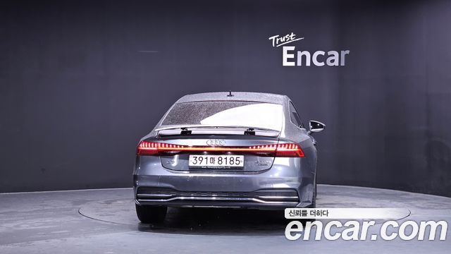 Audi A7 2020 — photo 4