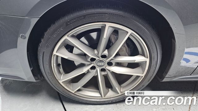 Audi A7 2020 — photo 5