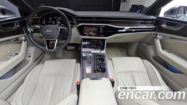 Audi A7 2020 — photo 10