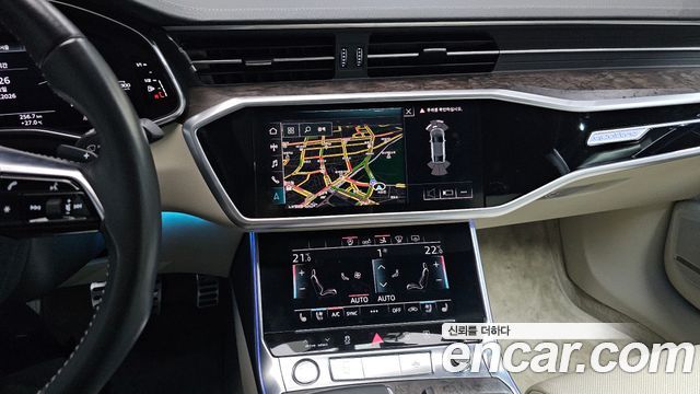 Audi A7 2020 — photo 19