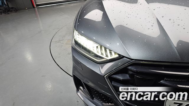 Audi A7 2020 — photo 8