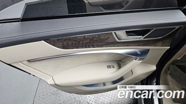 Audi A7 2020 — photo 15