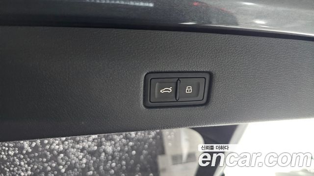 Audi A7 2020 — photo 31