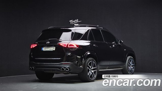 Mercedes-Benz GLE-Class 2022 — photo 2