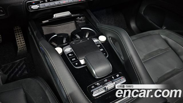 Mercedes-Benz GLE-Class 2022 — photo 27