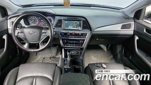 Hyundai Sonata 2016 — photo 10