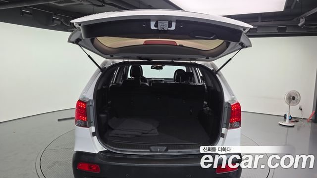 Kia Sorento 2011 — photo 20