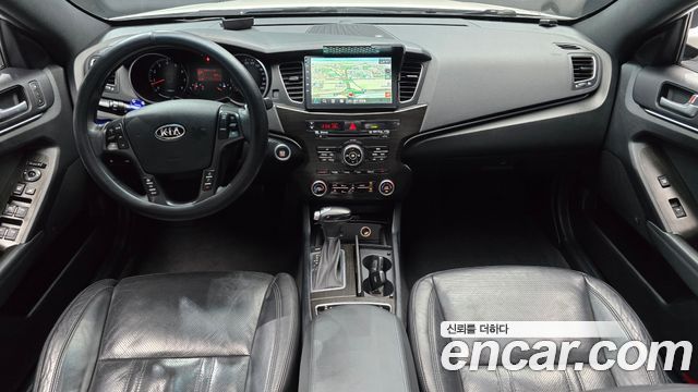 Kia K7 2012 — photo 10