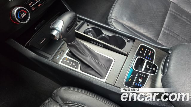 Kia K7 2012 — photo 12