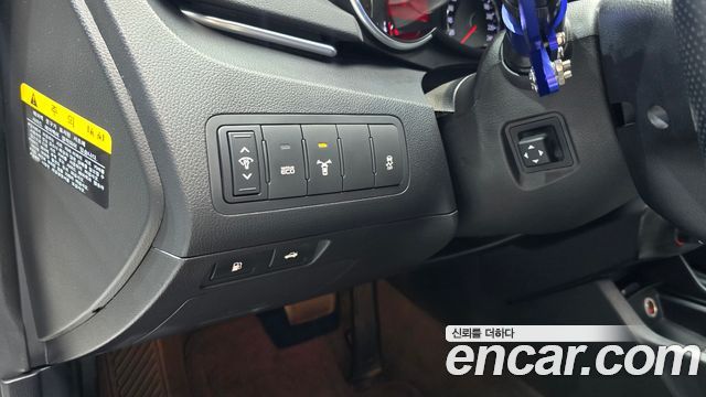 Kia K7 2012 — photo 27