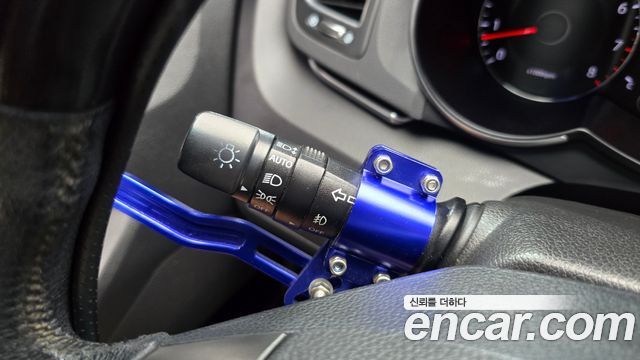 Kia K7 2012 — photo 30