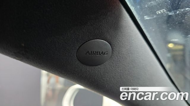 Kia K7 2012 — photo 32