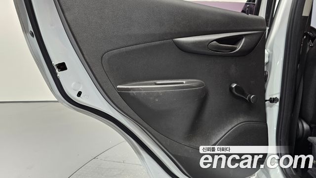 Chevrolet Korea Spark 2019 — photo 15