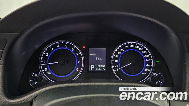 Infiniti G 2011 — photo 8