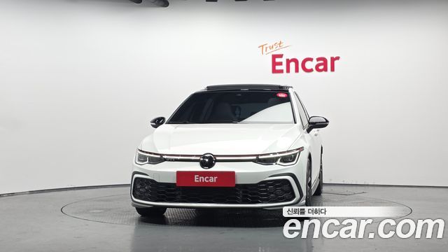 Volkswagen Golf 2024 — photo 3
