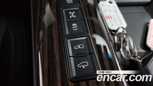 Lexus LX 2025 — photo 18