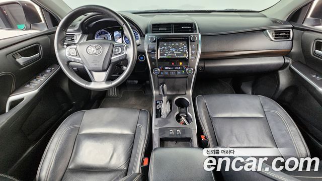 Toyota Camry 2015 — photo 7