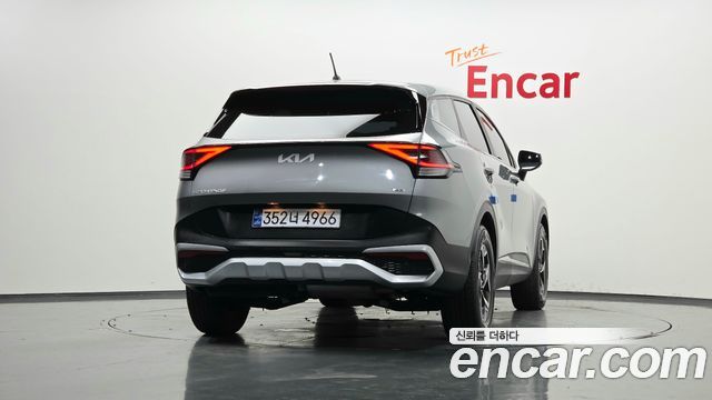 Kia Sportage 2022 — photo 4